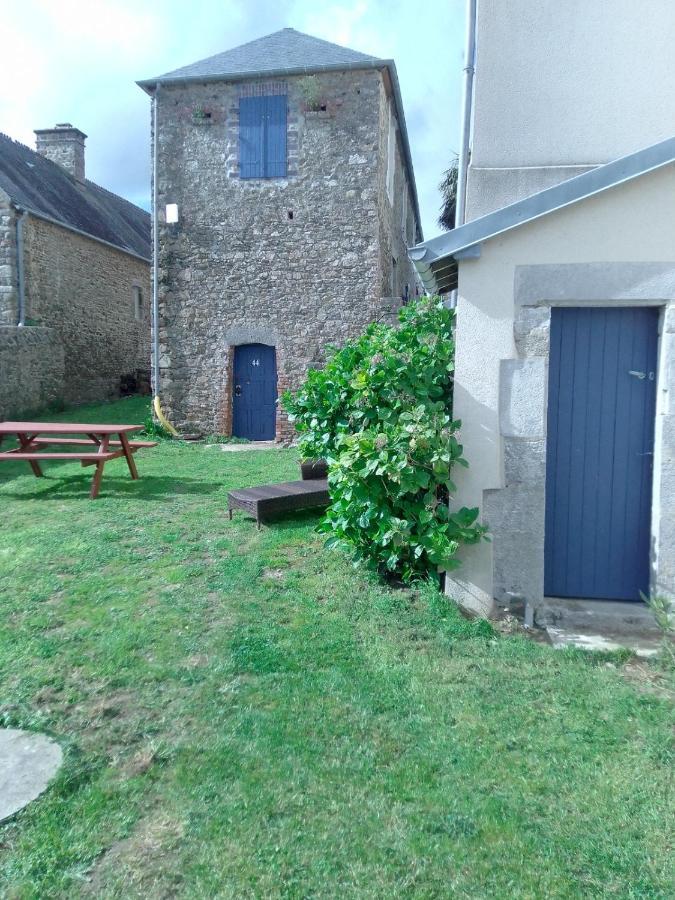 Gite De La Lanterne Tourville-sur-Sienne Eksteriør billede